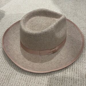 GIGI PIP Monroe Rancher Oatmeal S/M 57